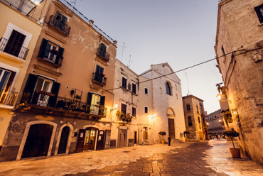 Butler-and-Daughter-Italian Town Pic